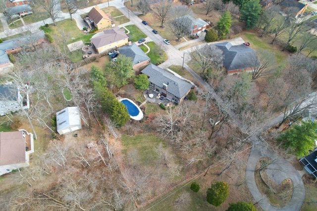 1648 Chestnut Road, Fort Wright, KY 41011