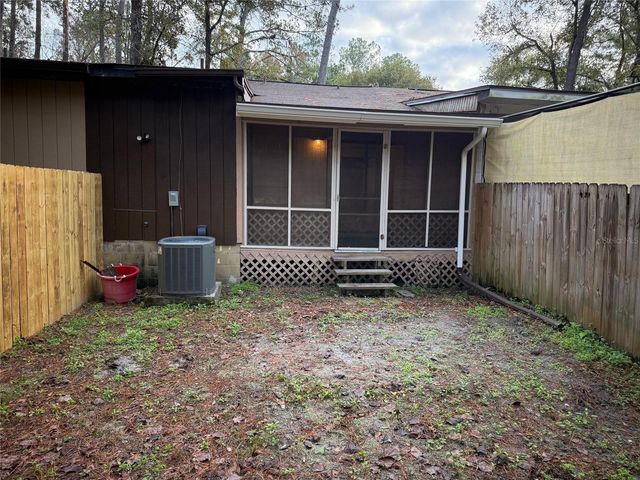 7028 SW 46TH AVENUE, Gainesville, FL 32608