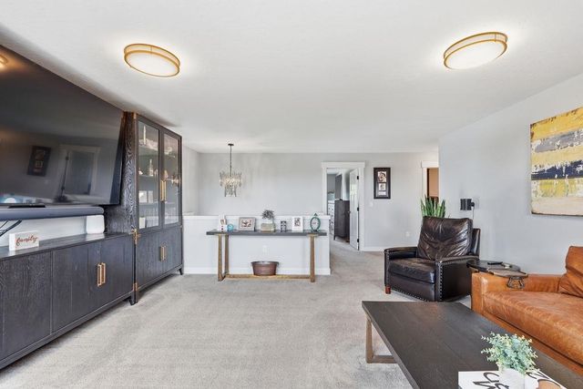 2022 W St Thomas More Way, Spokane, WA 99208