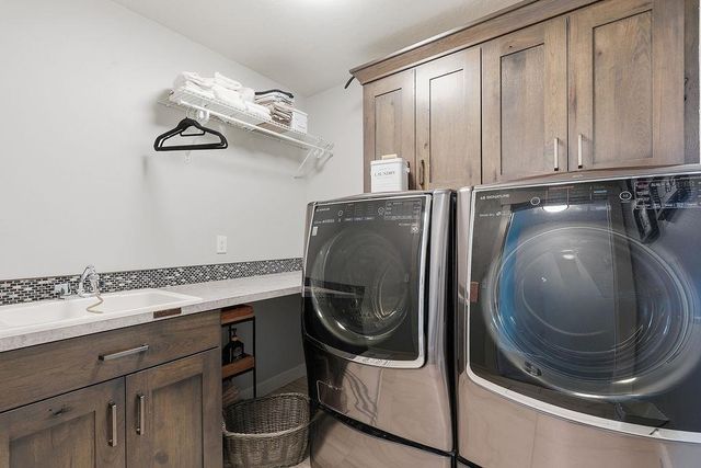 2022 W St Thomas More Way, Spokane, WA 99208