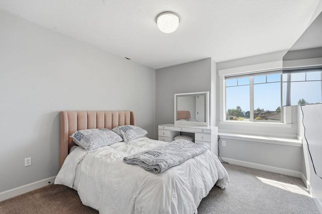 2022 W St Thomas More Way, Spokane, WA 99208
