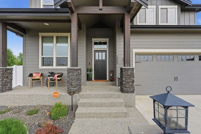 2022 W St Thomas More Way, Spokane, WA 99208