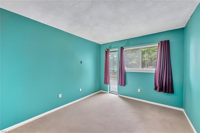 125 Windsor Pines Way Apt E, Newport News, VA 23608