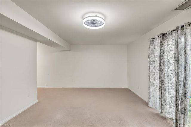125 Windsor Pines Way Apt E, Newport News, VA 23608
