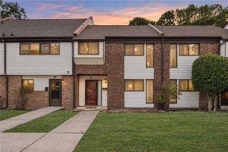 125 Windsor Pines Way Apt E, Newport News, VA 23608