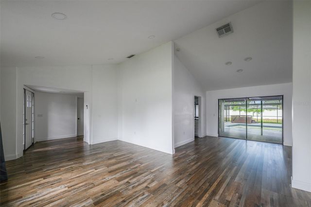 2701 HERNDON STREET, Valrico, FL 33596