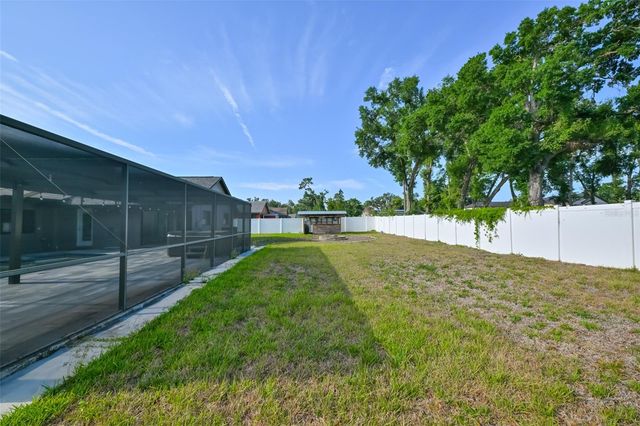 2701 HERNDON STREET, Valrico, FL 33596
