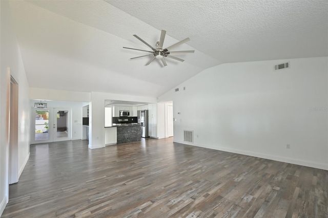 2701 HERNDON STREET, Valrico, FL 33596