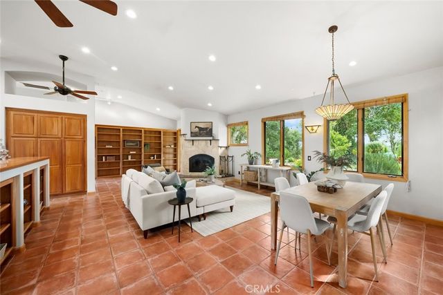 5982 Violeta, Atascadero, CA 93422