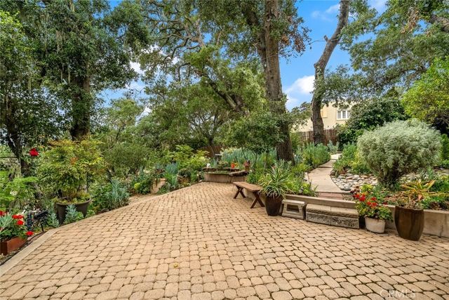 5982 Violeta, Atascadero, CA 93422