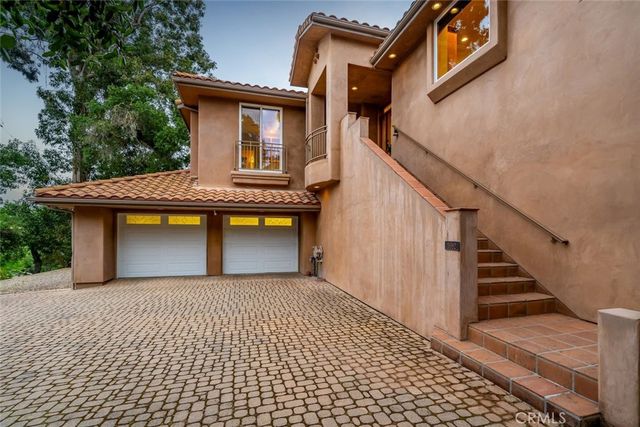 5982 Violeta, Atascadero, CA 93422