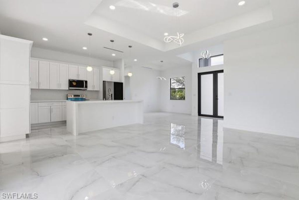 4221 22nd ST SW, LEHIGH ACRES, FL 33976 — photo 5