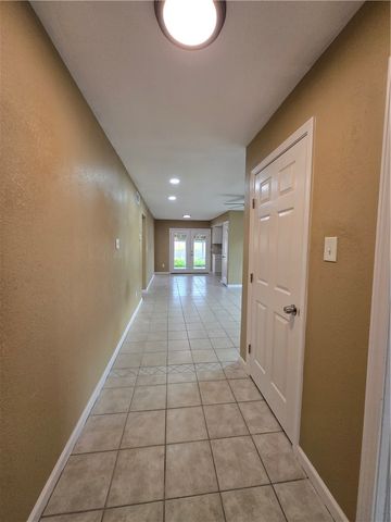 3609 La Paz Dr, Corpus Christi, TX 78415