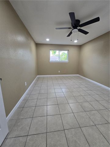 3609 La Paz Dr, Corpus Christi, TX 78415
