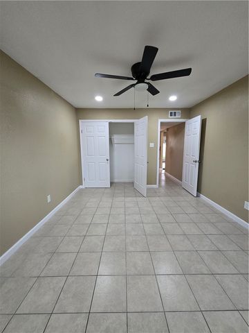 3609 La Paz Dr, Corpus Christi, TX 78415