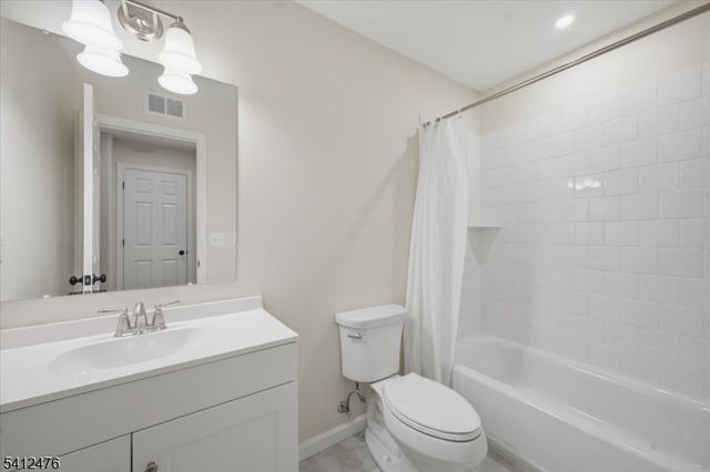 8 Encampment Drive, Bedminster Twp., NJ 07921