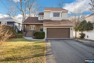 1153 River Road, Teaneck, NJ 07666