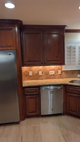 10850 Braeburn Bend Drive, Houston, TX 77031