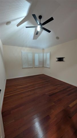 10850 Braeburn Bend Drive, Houston, TX 77031