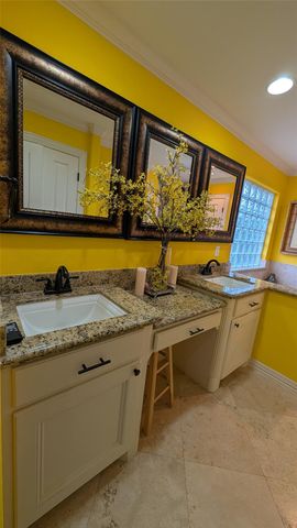 10850 Braeburn Bend Drive, Houston, TX 77031