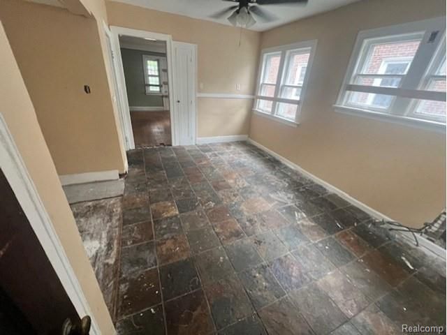 544 W Greendale, Highland Park, MI 48203
