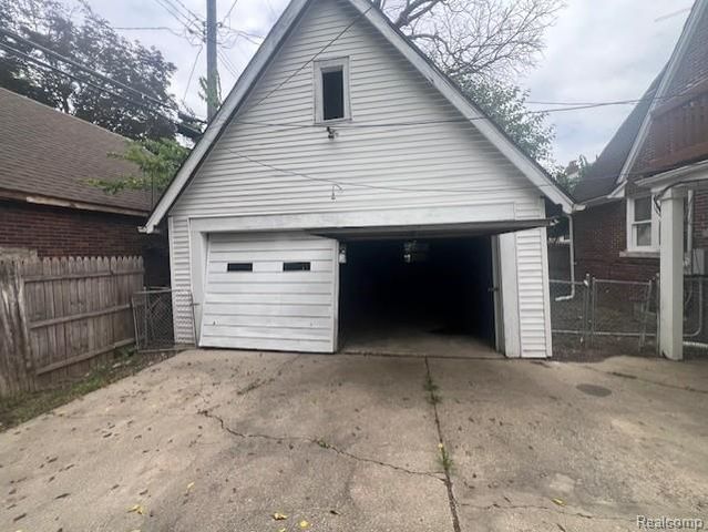 544 W Greendale, Highland Park, MI 48203