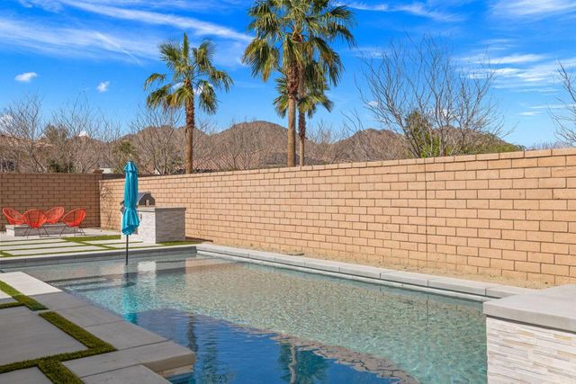 58229 Coral View Way, La Quinta, CA 92253