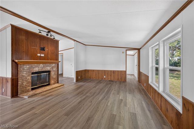 6835 Richmond Road 14, Glenwillow, OH 44139