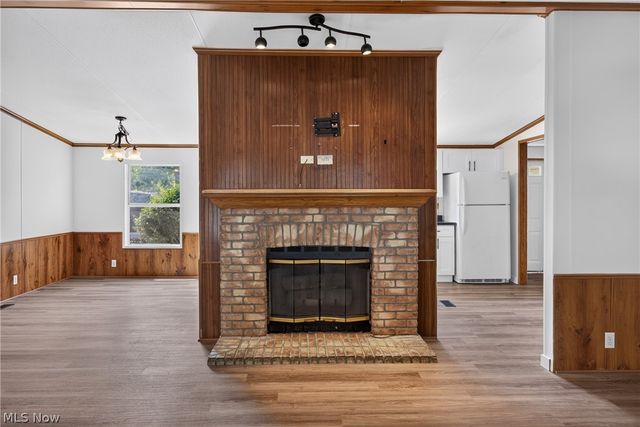 6835 Richmond Road 14, Glenwillow, OH 44139