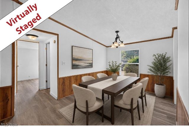6835 Richmond Road 14, Glenwillow, OH 44139