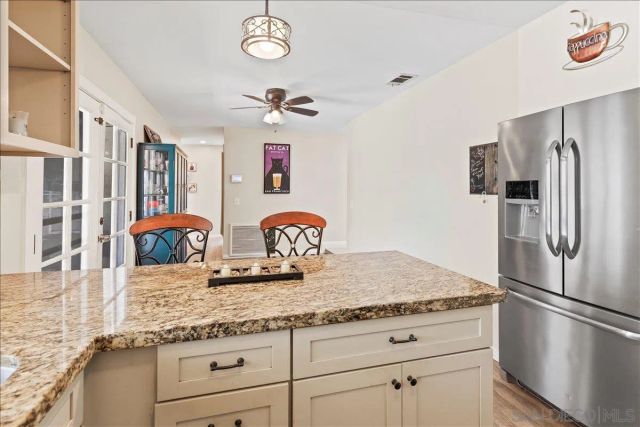 2051 Weathervane, Escondido, CA 92027