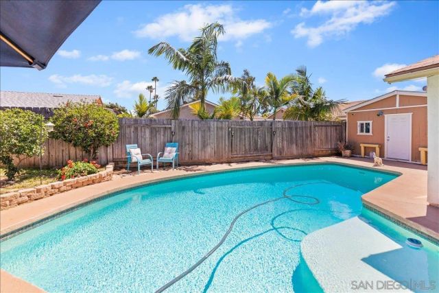 2051 Weathervane, Escondido, CA 92027