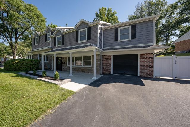 2515 PARKE LN, Broomall, PA 19008