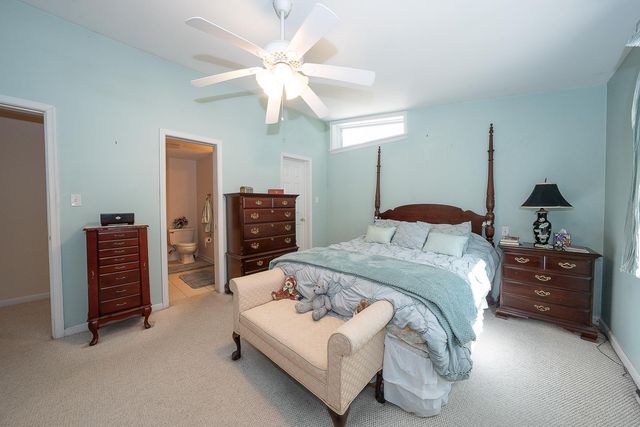 2515 PARKE LN, Broomall, PA 19008
