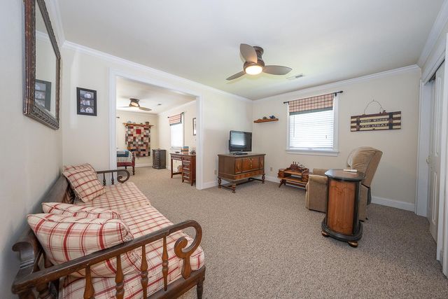 2515 PARKE LN, Broomall, PA 19008