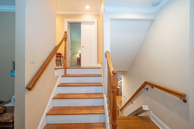 2515 PARKE LN, Broomall, PA 19008