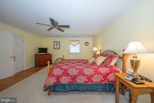 2515 PARKE LN, Broomall, PA 19008