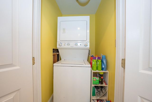 2515 PARKE LN, Broomall, PA 19008