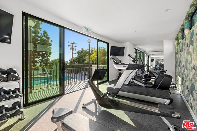 8787 Shoreham Drive 105, West Hollywood, CA 90069