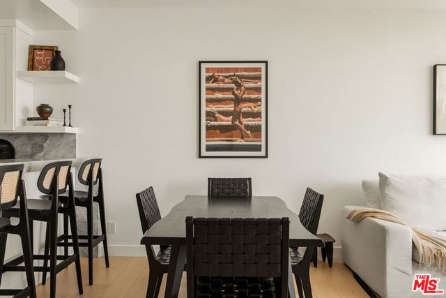 8787 Shoreham Drive 105, West Hollywood, CA 90069