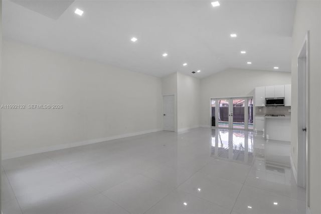 803 NW 133rd Ct 803, Miami, FL 33182