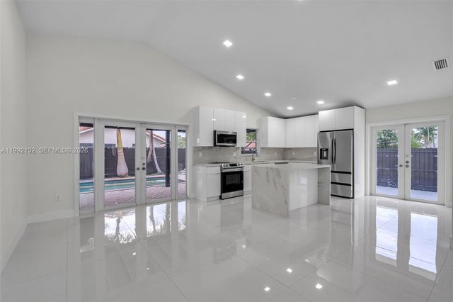 803 NW 133rd Ct 803, Miami, FL 33182