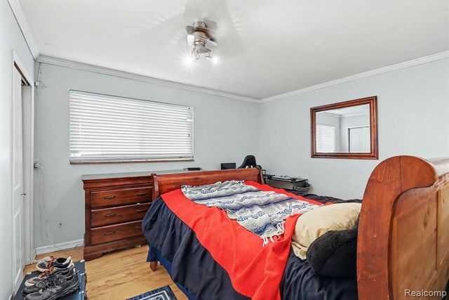 3233 Shawnee Lane, Waterford, MI 48329