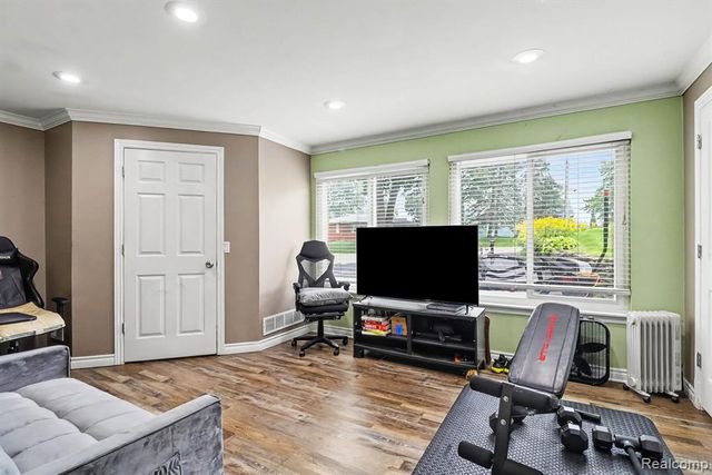 3233 Shawnee Lane, Waterford, MI 48329