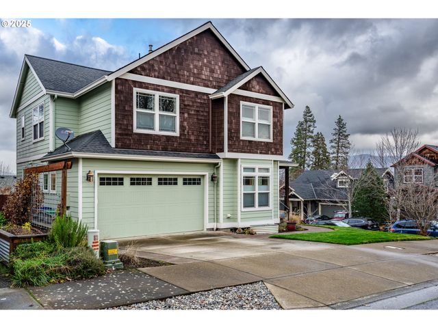 1110 RED TAIL Loop, Hood River, OR 97031