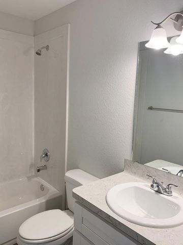7801 Angus Street, Houston, TX 77028
