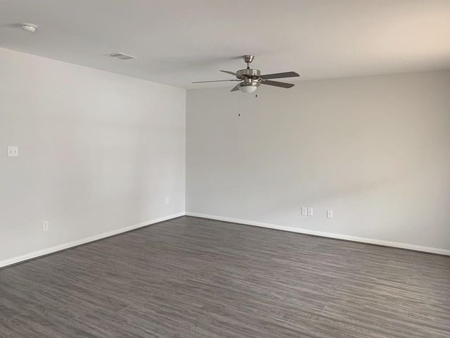 7801 Angus Street, Houston, TX 77028