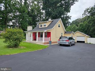 729 MILMONT AVE, Swarthmore, PA 19081