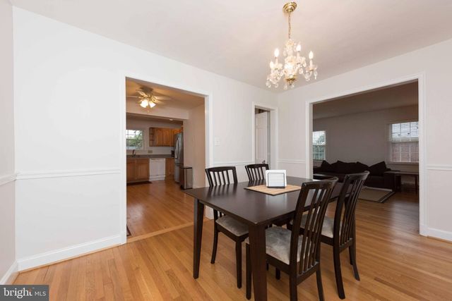 1524 N KENTUCKY ST, Arlington, VA 22205