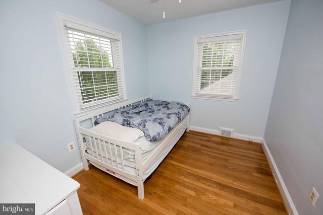 1524 N KENTUCKY ST, Arlington, VA 22205